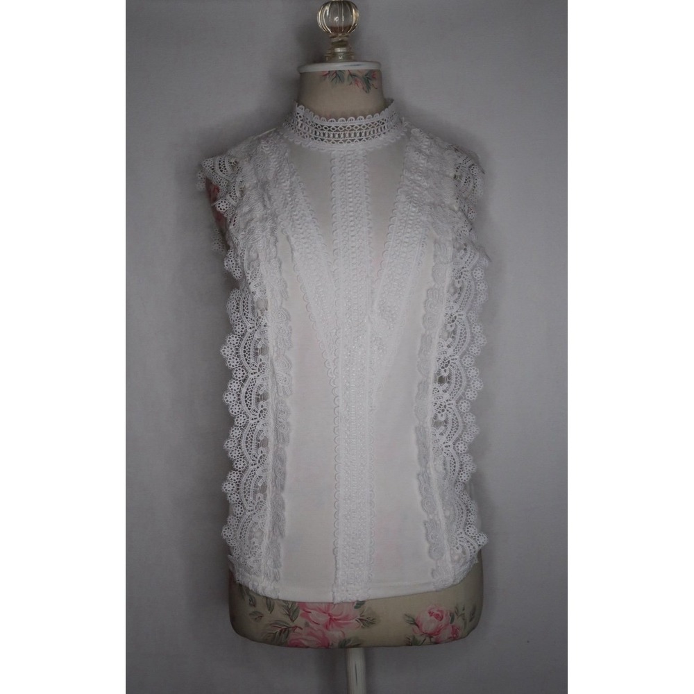 Womens Small White Lace Mock Neck Blouse Crochet Ruffle Cap Sleeve Victorian EUC